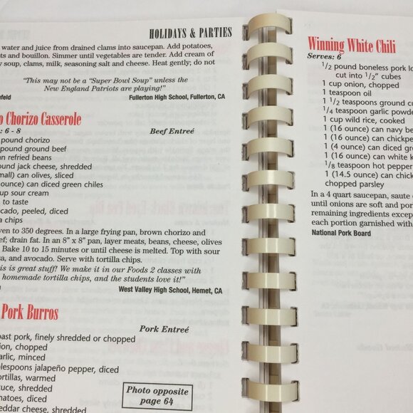 Vintage 2003 Holidays Parties Cookbook Easy Recipes From Home Economics Teachers - Picture 6 of 11